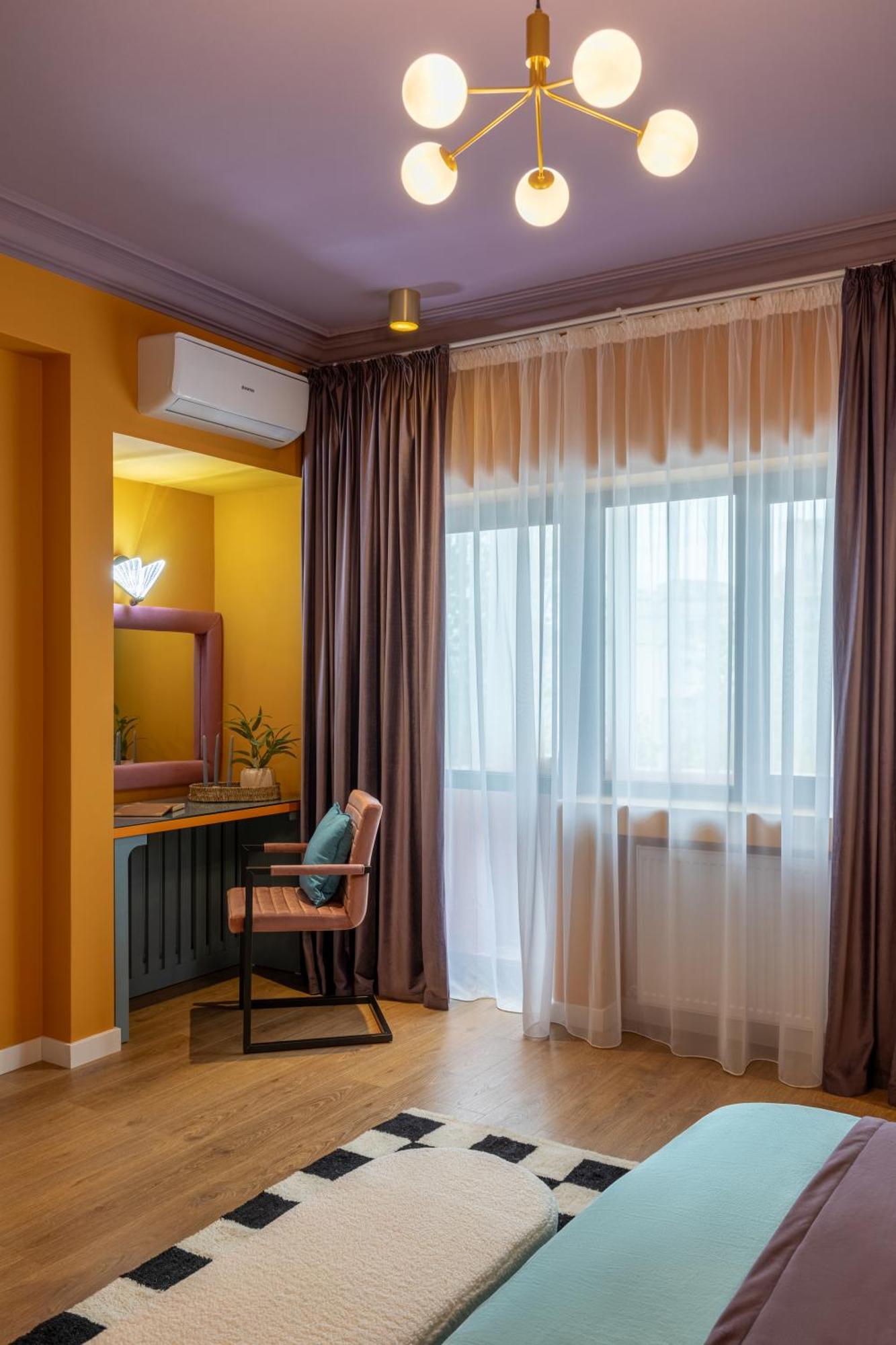 Wes Anderson In Bucharest Apartamento Exterior foto